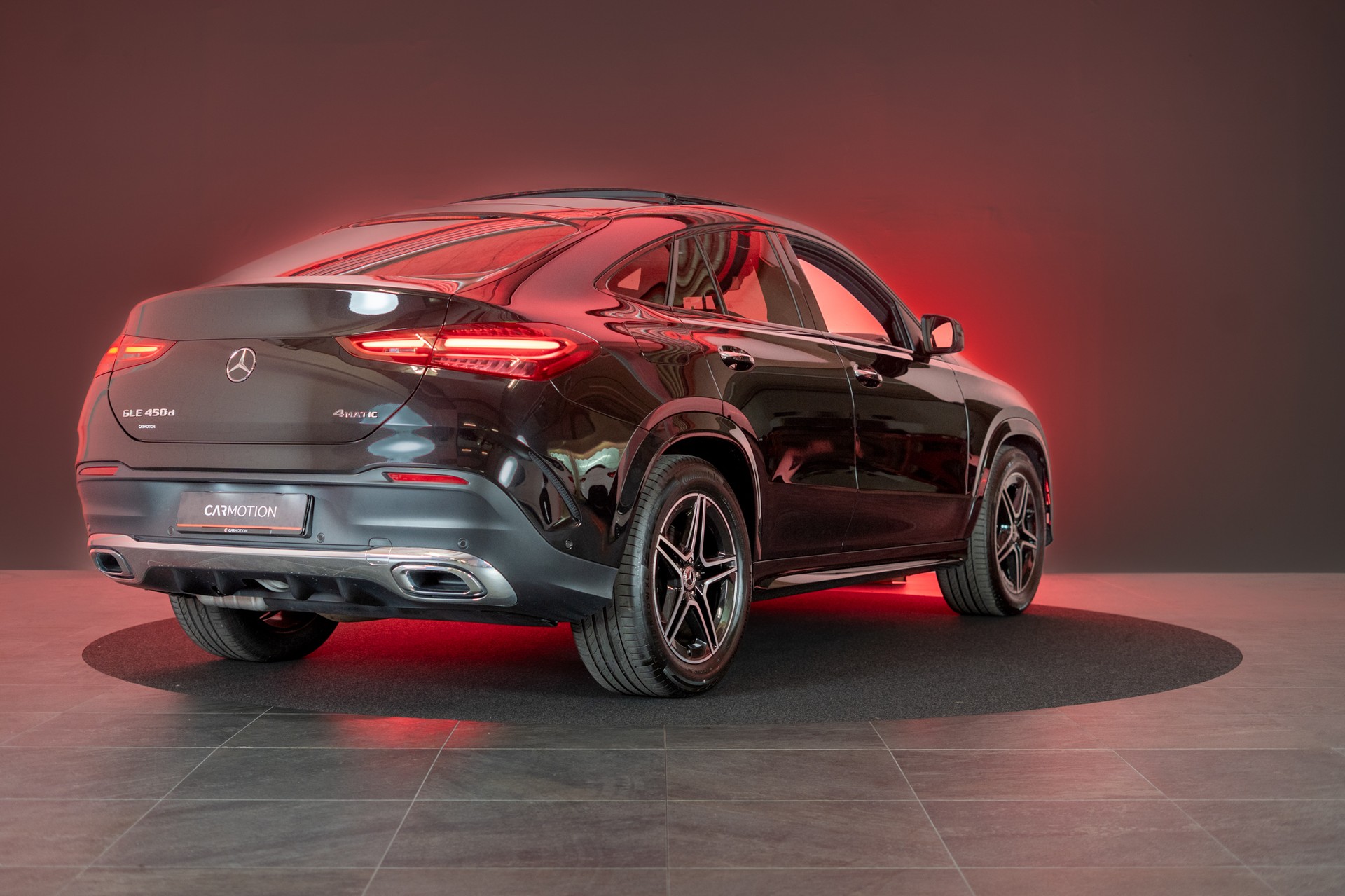 MERCEDES-BENZ GLE 450 d AMG Line 4matic Coupé / Panorama-Glasdach / Sitzlüftung / 360°Kamera-showroom-element-3