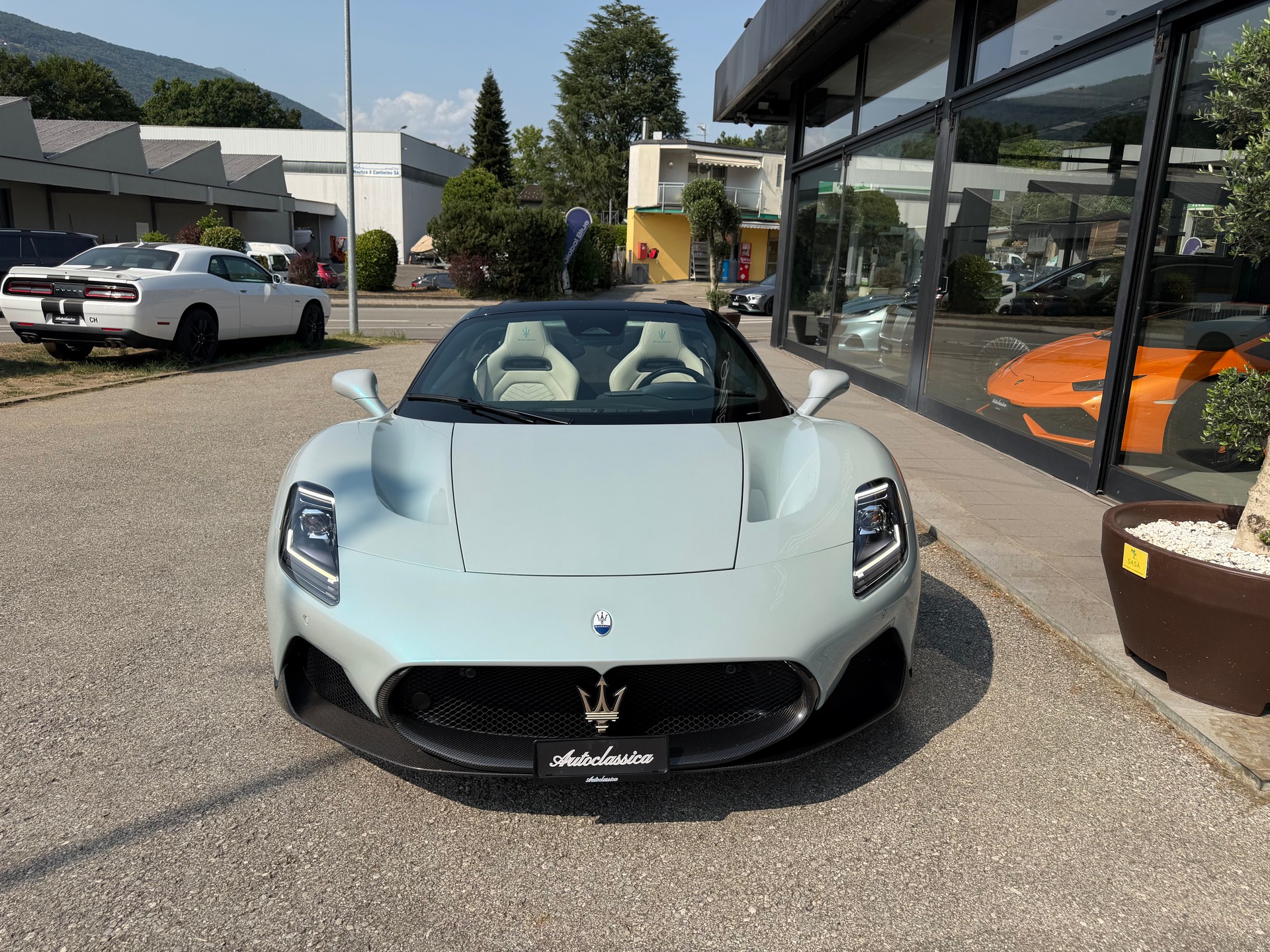 MASERATI MC 20 Cielo-showroom-element-1