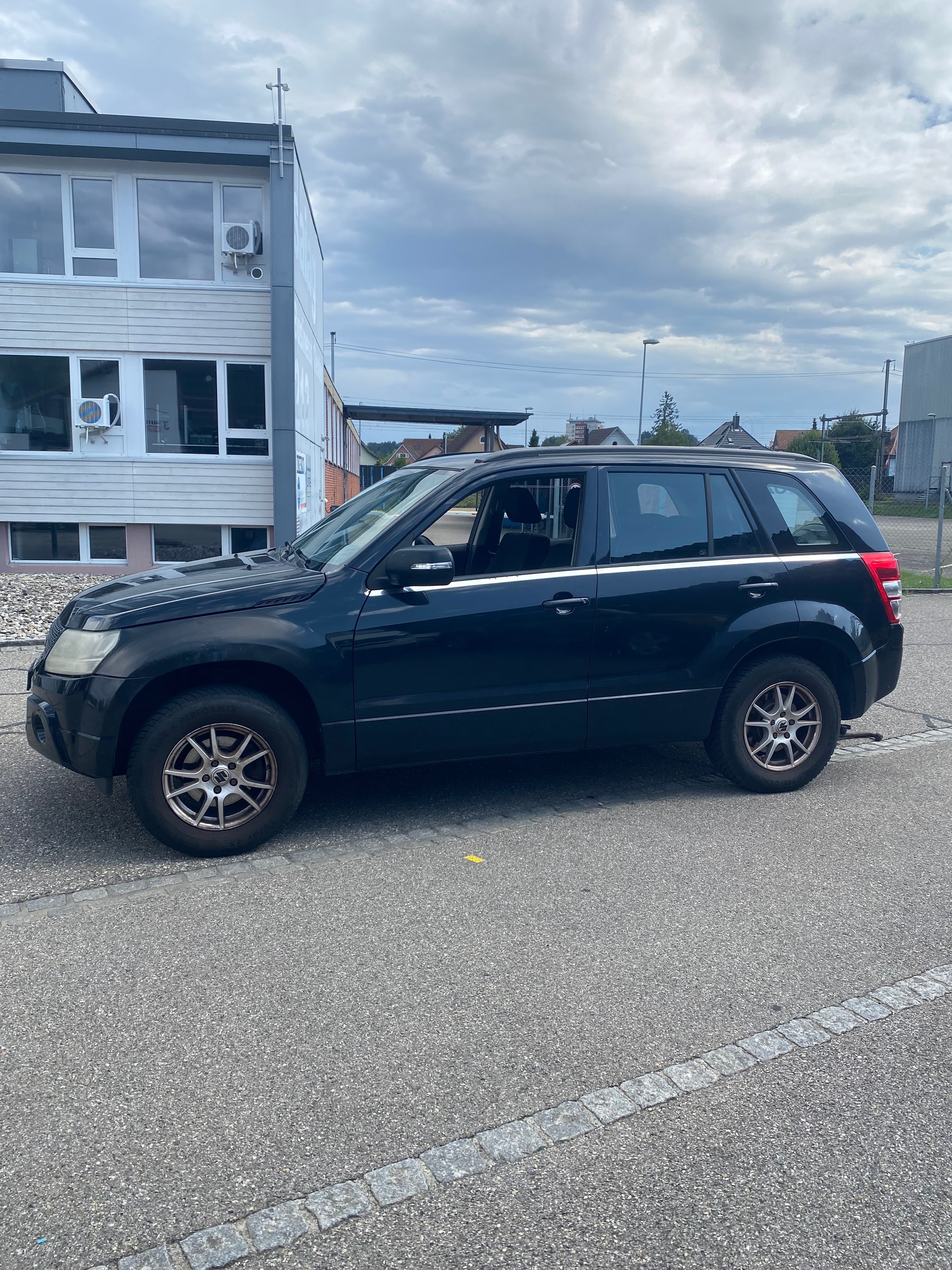 SUZUKI Grand Vitara 2.0 16V Top-image-5