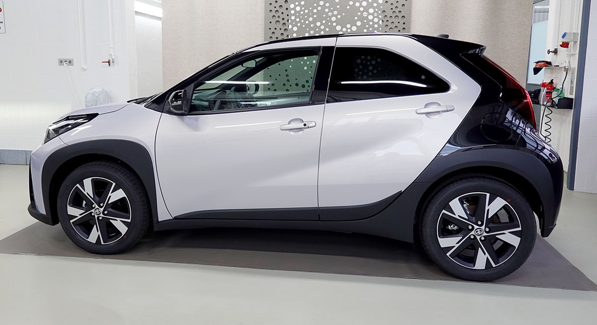 TOYOTA Aygo X 1.5 Trend e-CVT-showroom-element-1