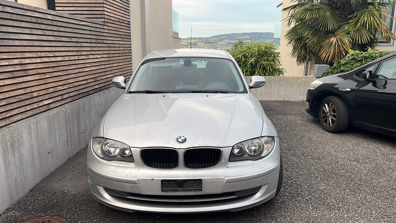 BMW 120d Dynamic Edition-image-12