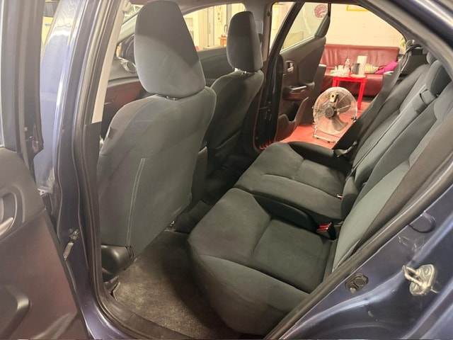 HONDA Civic 1.6 i-DTEC Elegance Tourer-image-4