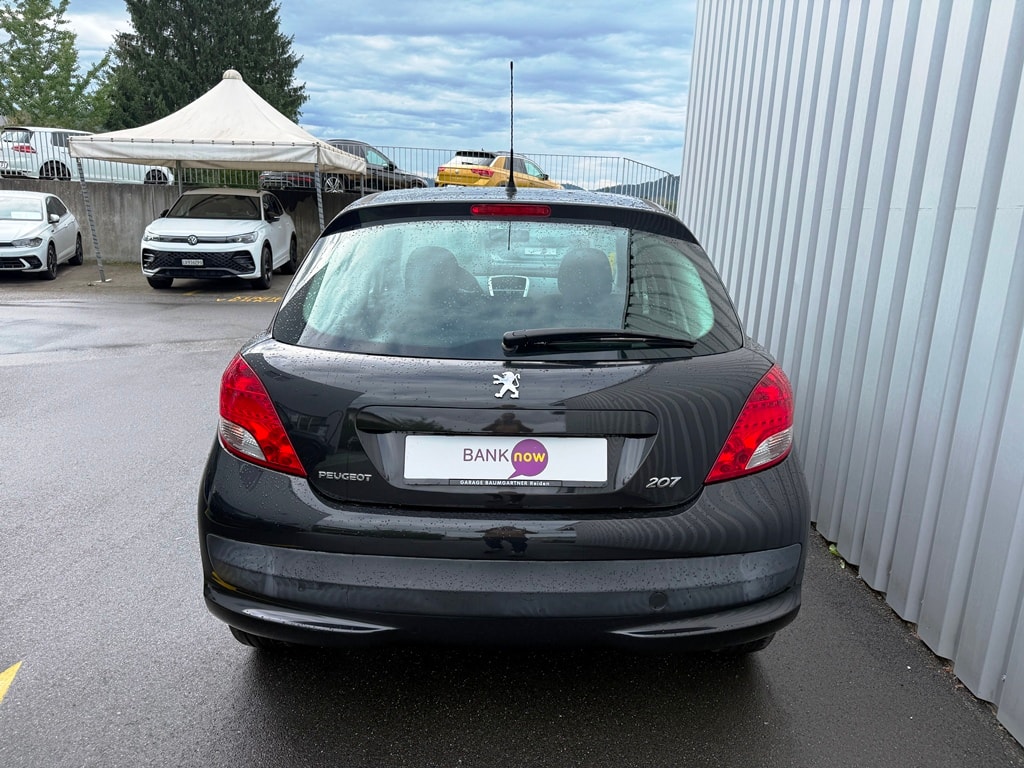 PEUGEOT 207 1.4 16V Active-image-4