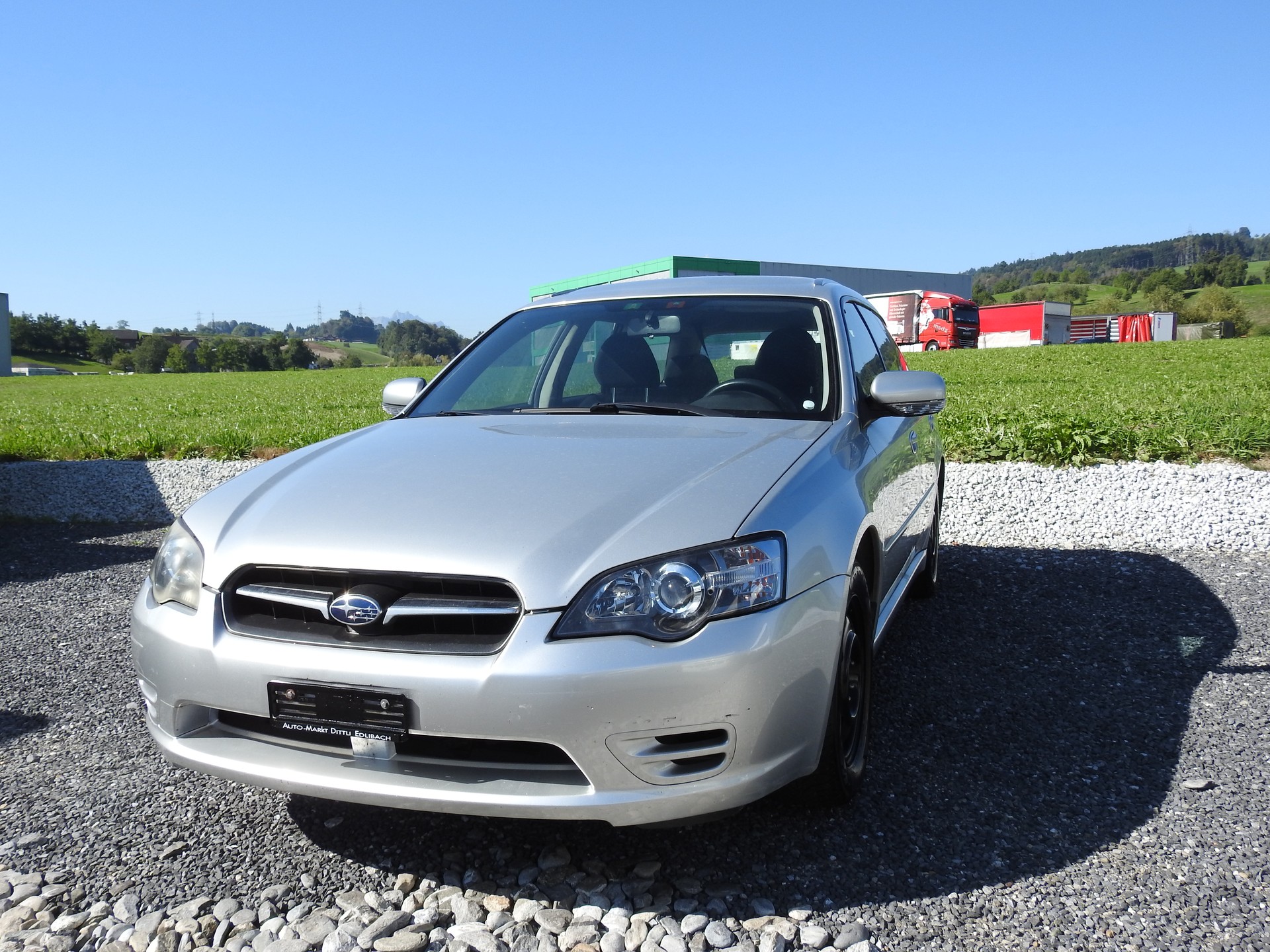 SUBARU Legacy 2.0i AWD Swiss