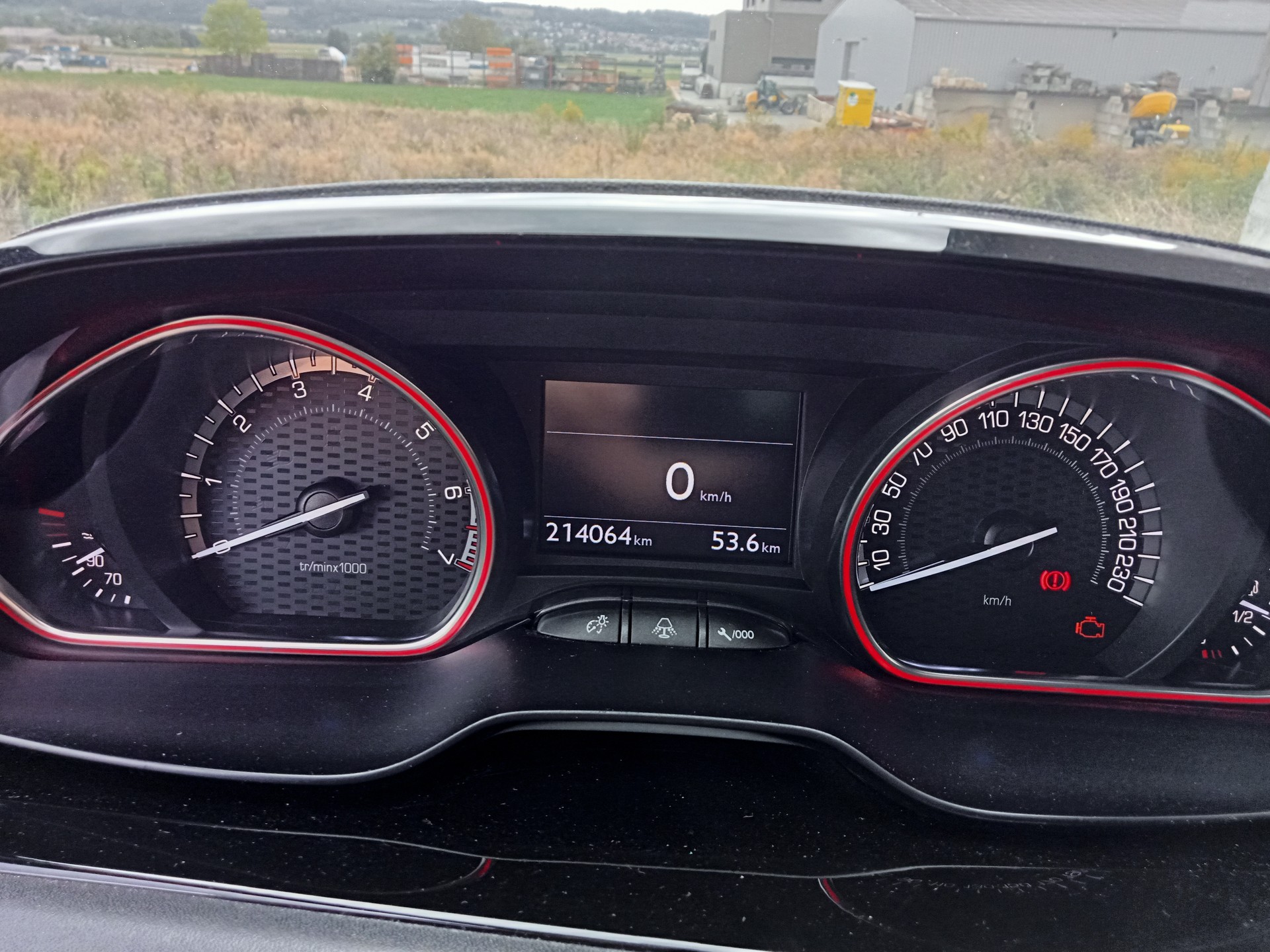 PEUGEOT 208 1.6 Turbo GTi-image-9