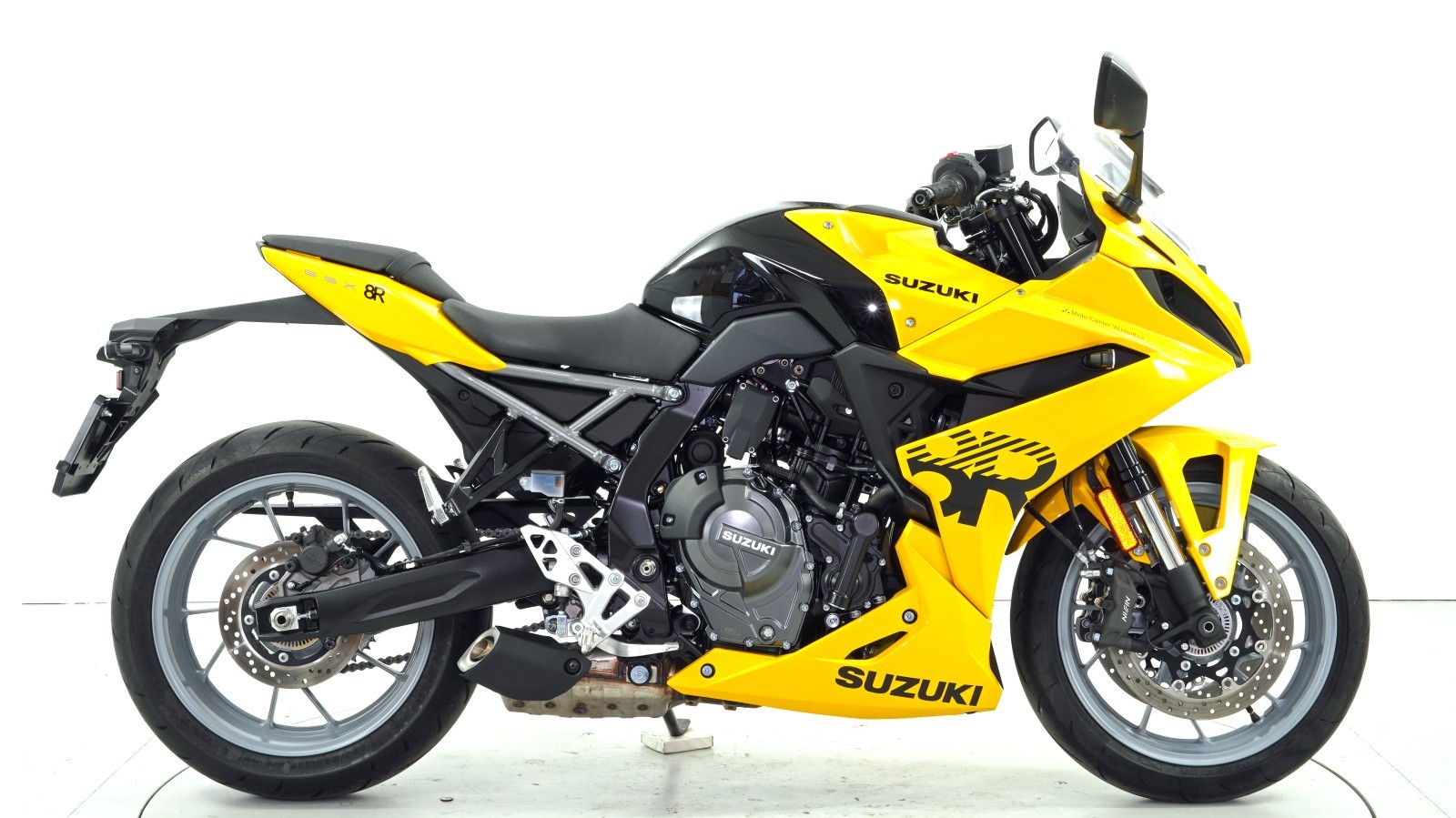 SUZUKI GSX-8R-image-3