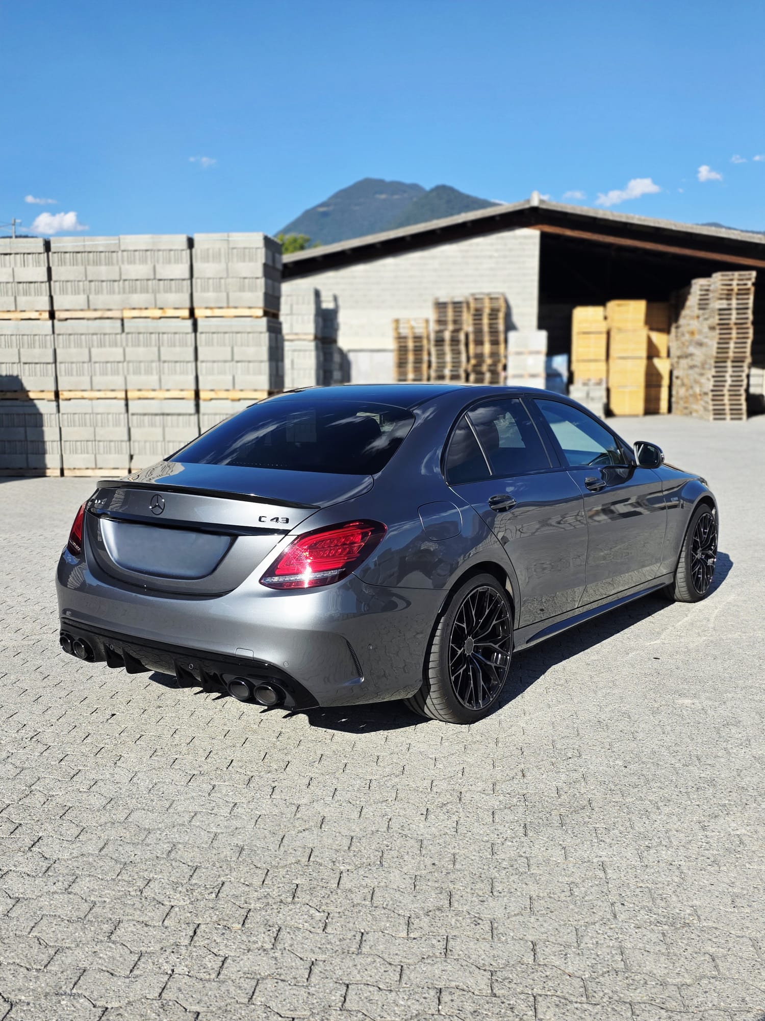 MERCEDES-BENZ C 43 AMG 4Matic Speedshift TCT 9G-showroom-element-3