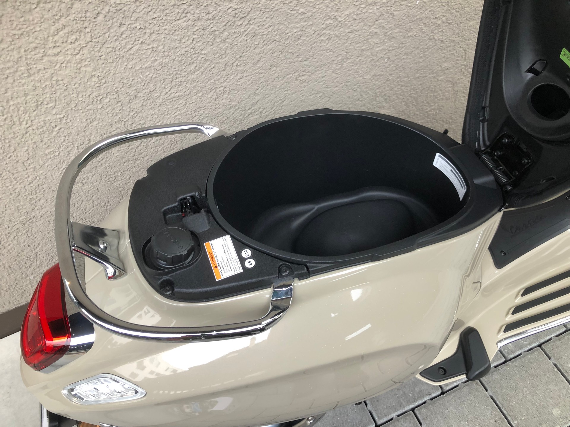 PIAGGIO Vespa Primavera-image-5