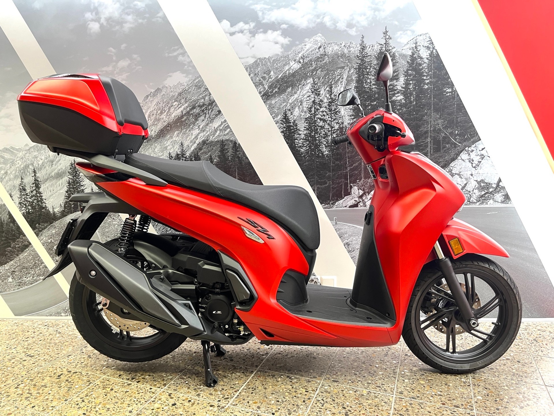 HONDA SH 350 AT 2026 Smart Top-Box-image-0
