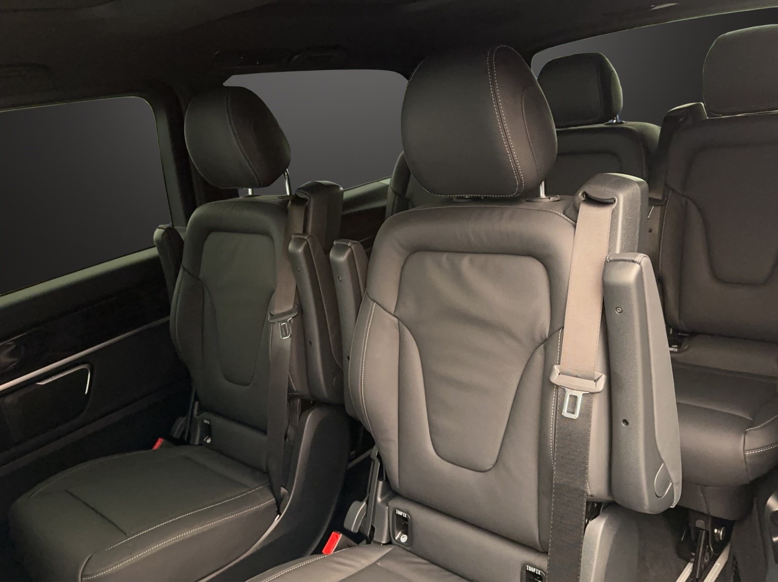 MERCEDES-BENZ EQV 300 Avantgarde lang-image-9