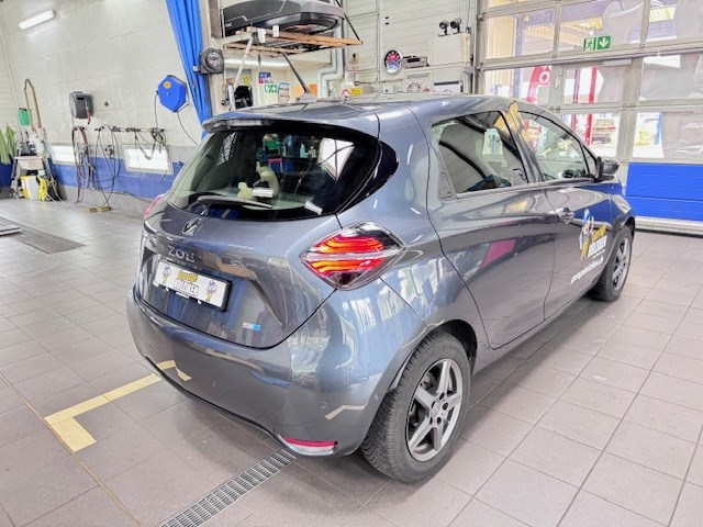 RENAULT Zoe Intens R135 (incl. Batterie)-image-2