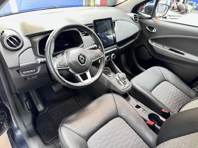 RENAULT Zoe Intens R135 (incl. Batterie)-image-4