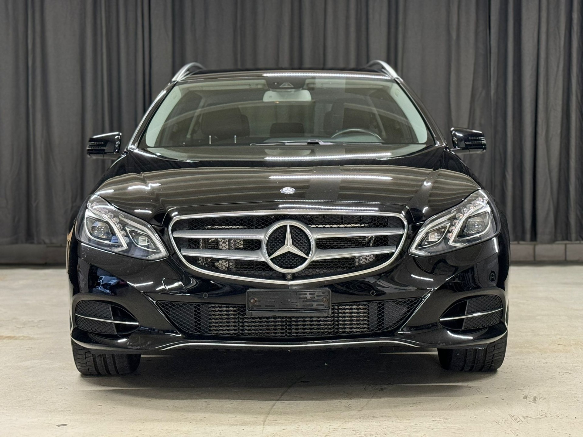 MERCEDES-BENZ E 350 BlueTEC 4Matic 7G-Tronic-image-3