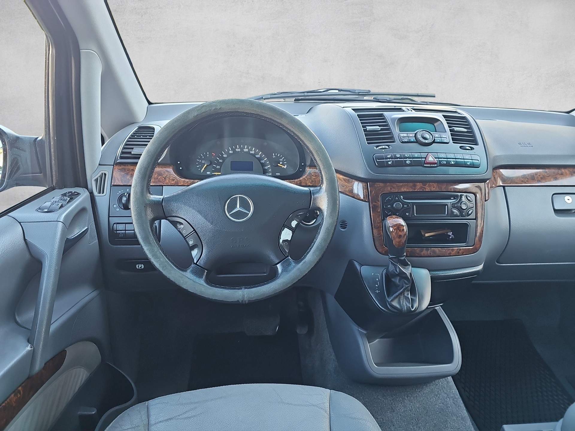 MERCEDES-BENZ VIANO-image-6
