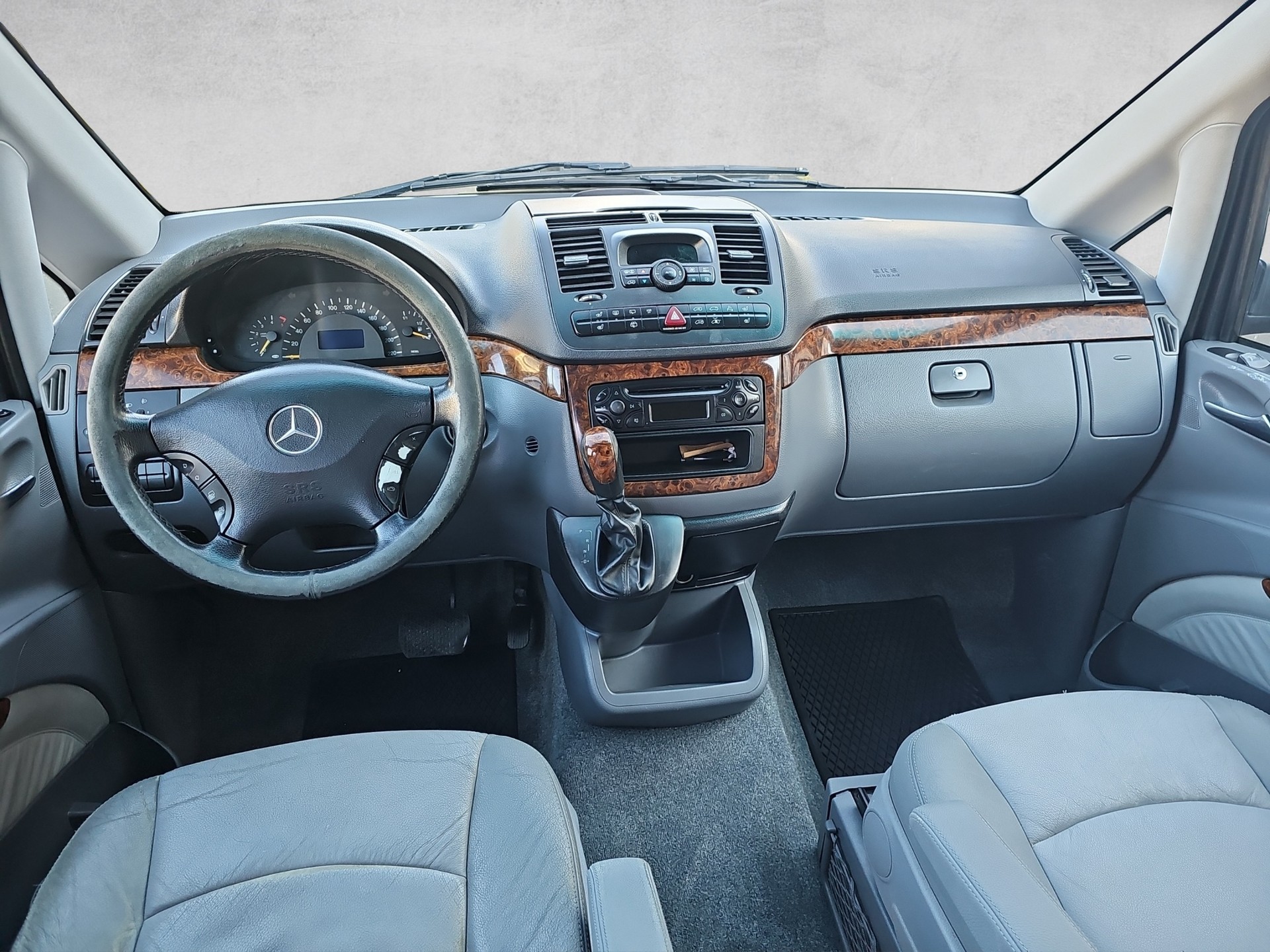 MERCEDES-BENZ VIANO-image-5