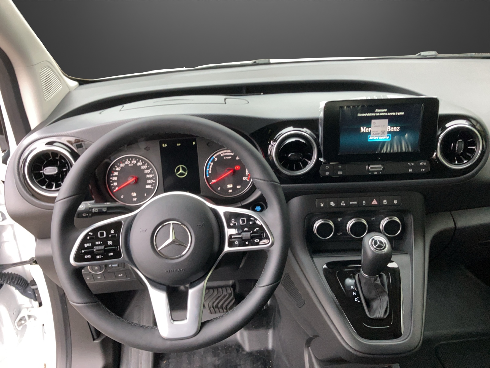 MERCEDES-BENZ eCitan Tourer 2716 mm S-image-9