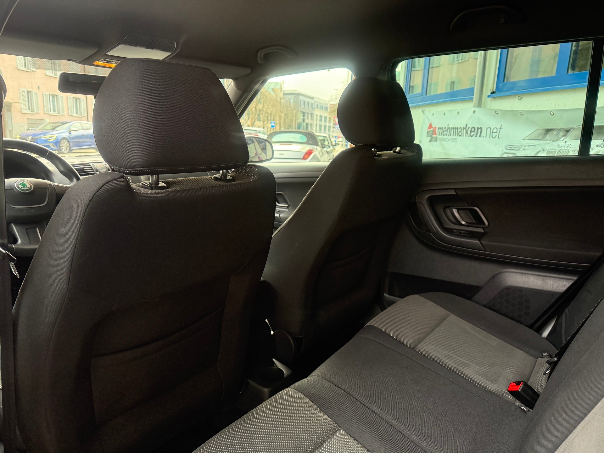 SKODA Fabia 1.2 TSI Ambition Plus DSG-image-12