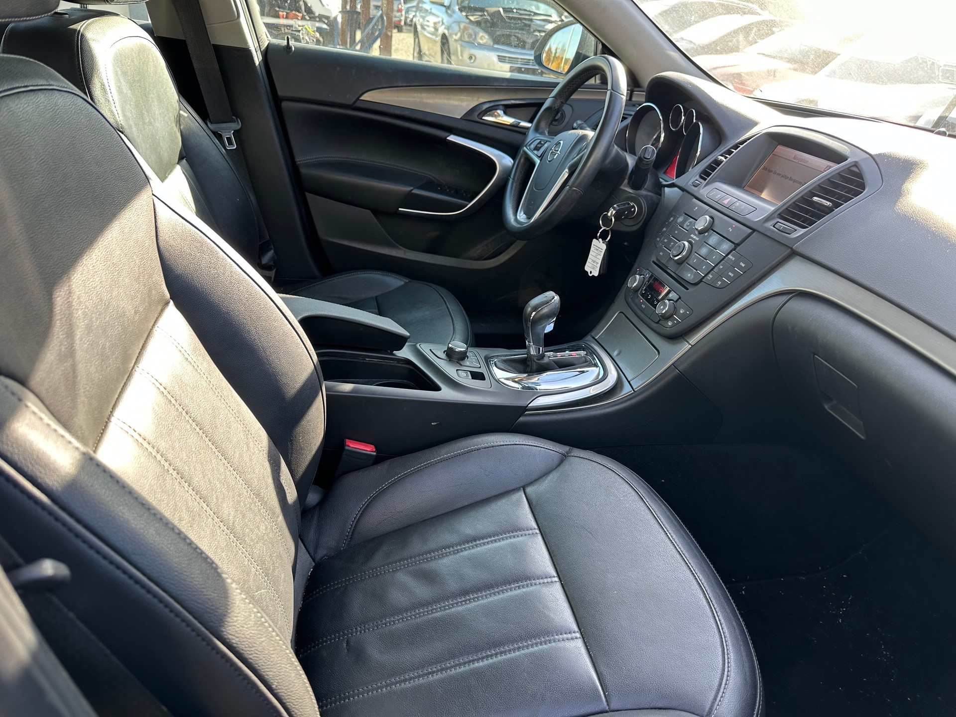 OPEL Insignia 2.0 Turbo Sport Edition Automatic-image-4