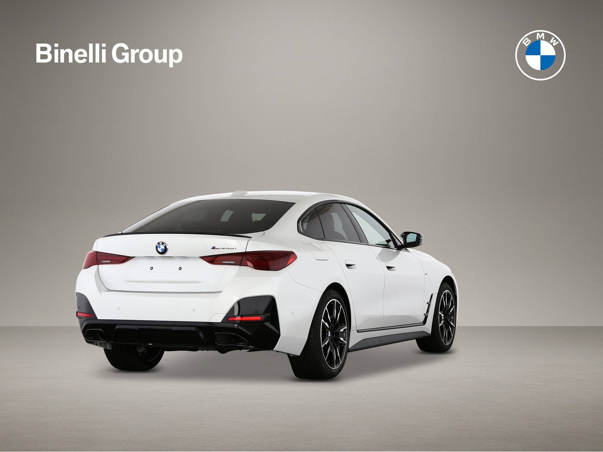 BMW M440i xDrive Gran Coupé M Sport Pro-showroom-element-2