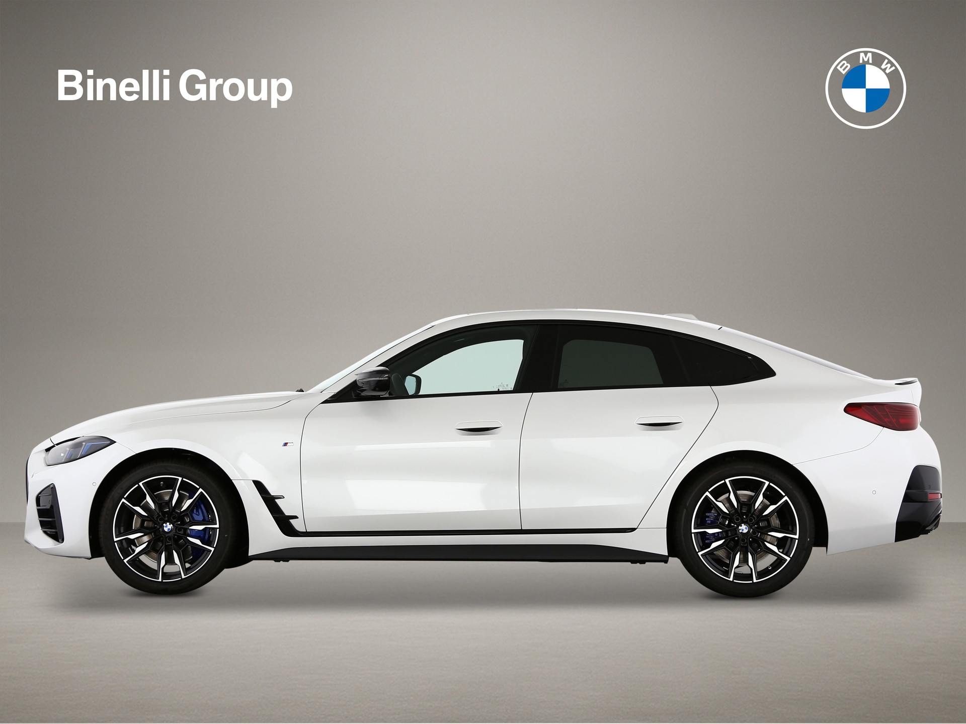BMW M440i xDrive Gran Coupé M Sport Pro-showroom-element-1