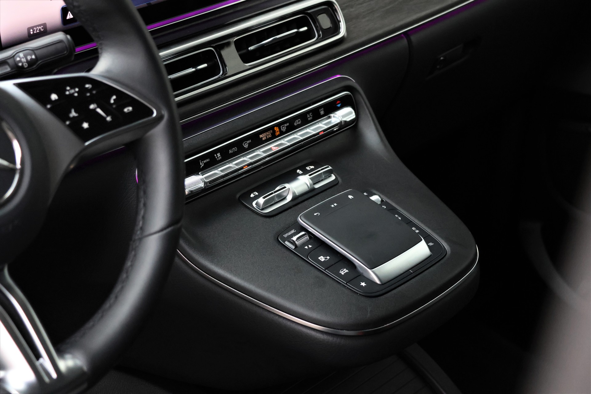 MERCEDES-BENZ V 300 d lang Avantgarde 4Matic 9G-Tronic-image-9