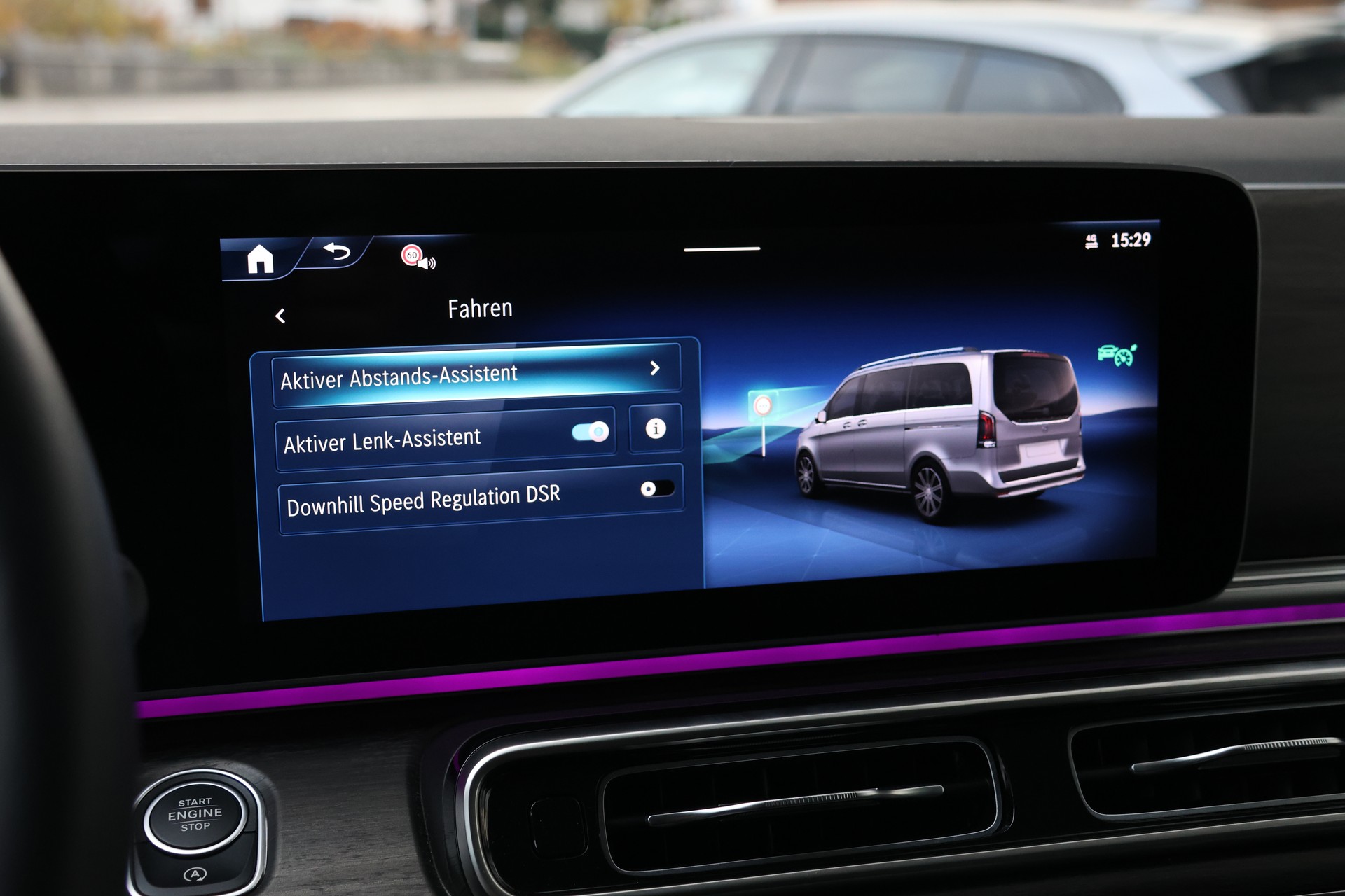 MERCEDES-BENZ V 300 d lang Avantgarde 4Matic 9G-Tronic-image-26
