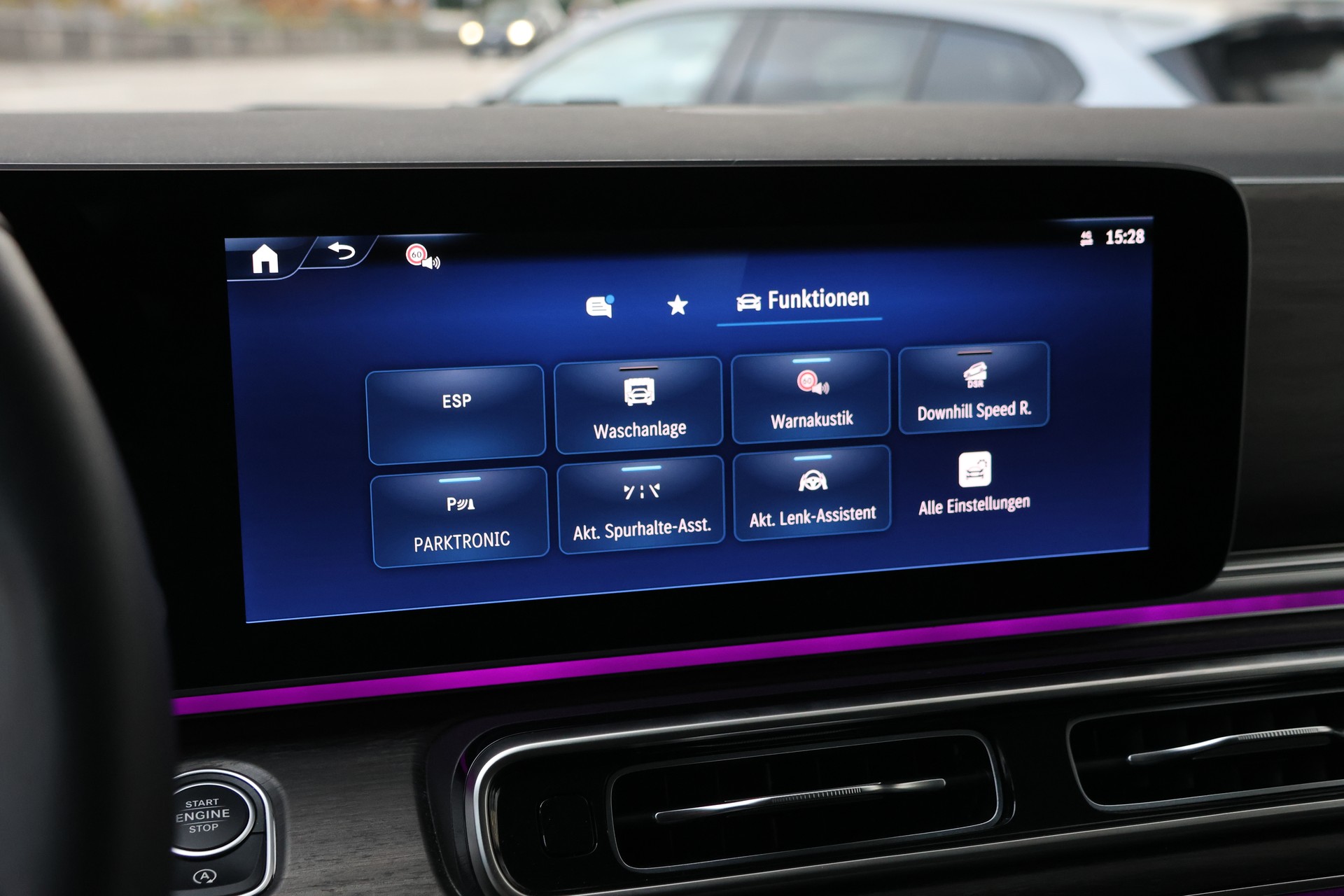 MERCEDES-BENZ V 300 d lang Avantgarde 4Matic 9G-Tronic-image-25