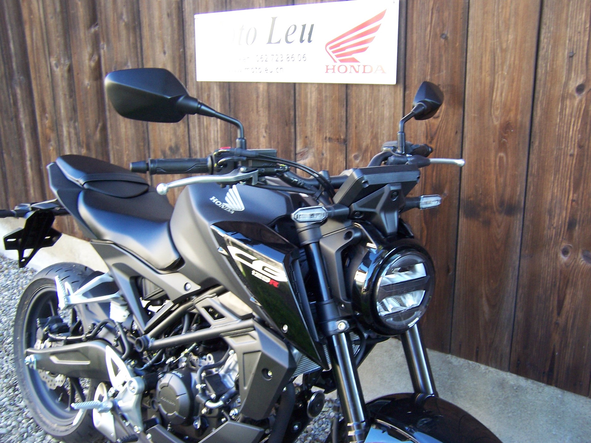 HONDA CB 125 R-image-9