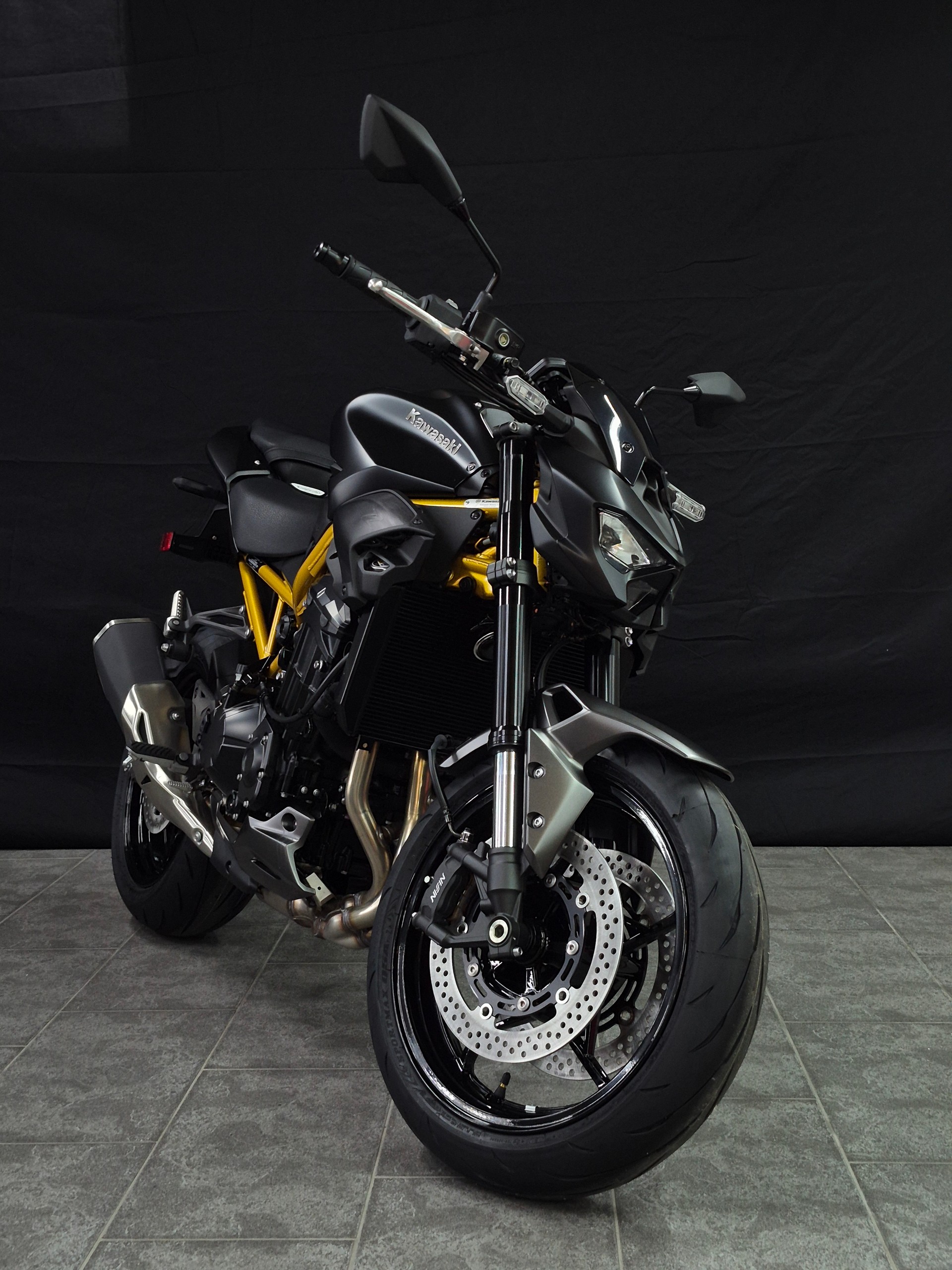 KAWASAKI Z 900 (70kW)-image-10