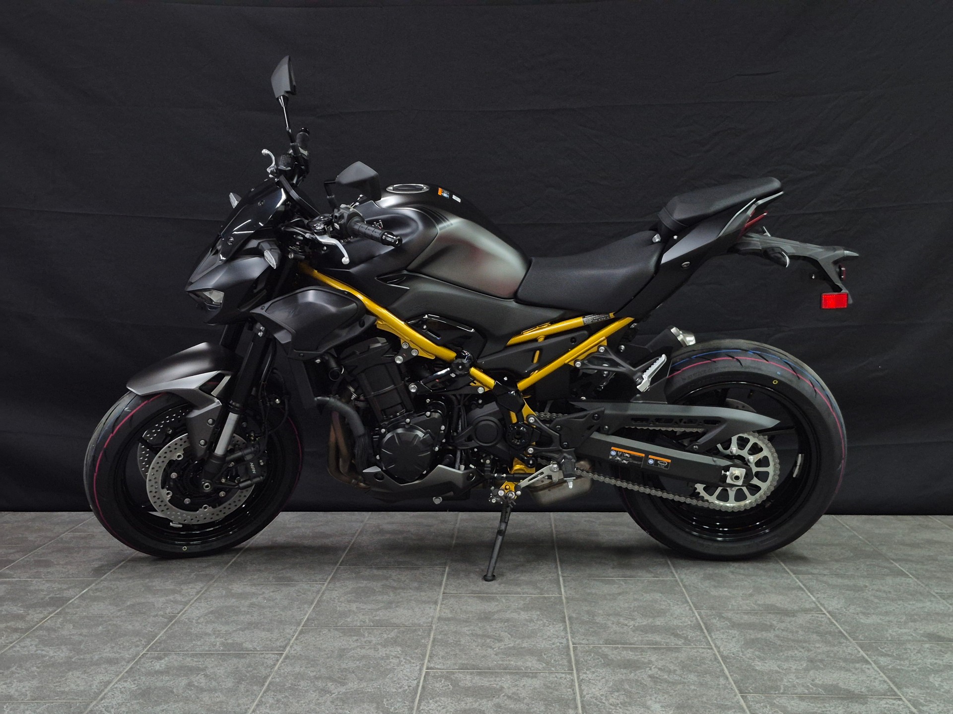 KAWASAKI Z 900 (70kW)-image-14