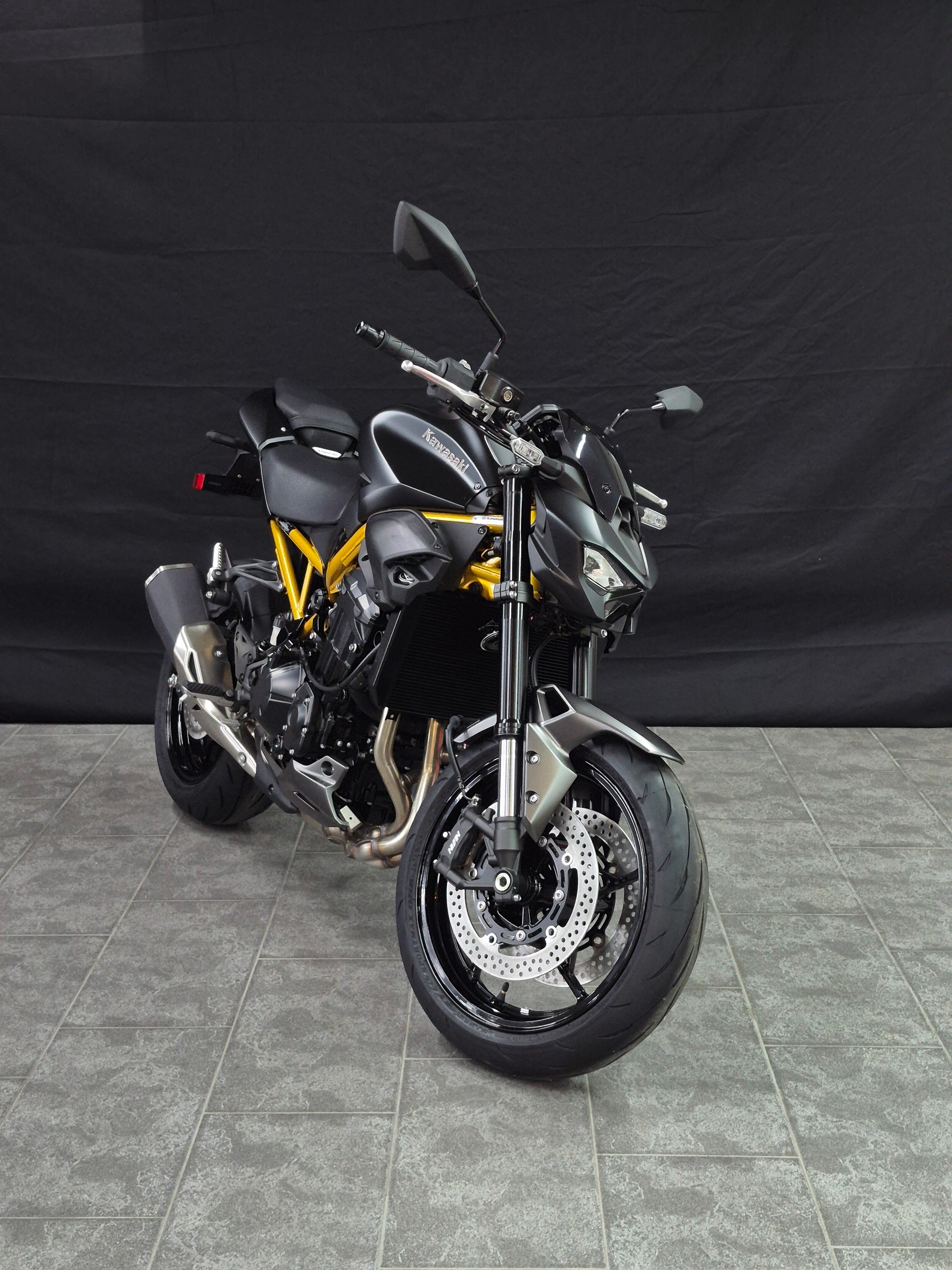 KAWASAKI Z 900 (70kW)-image-5