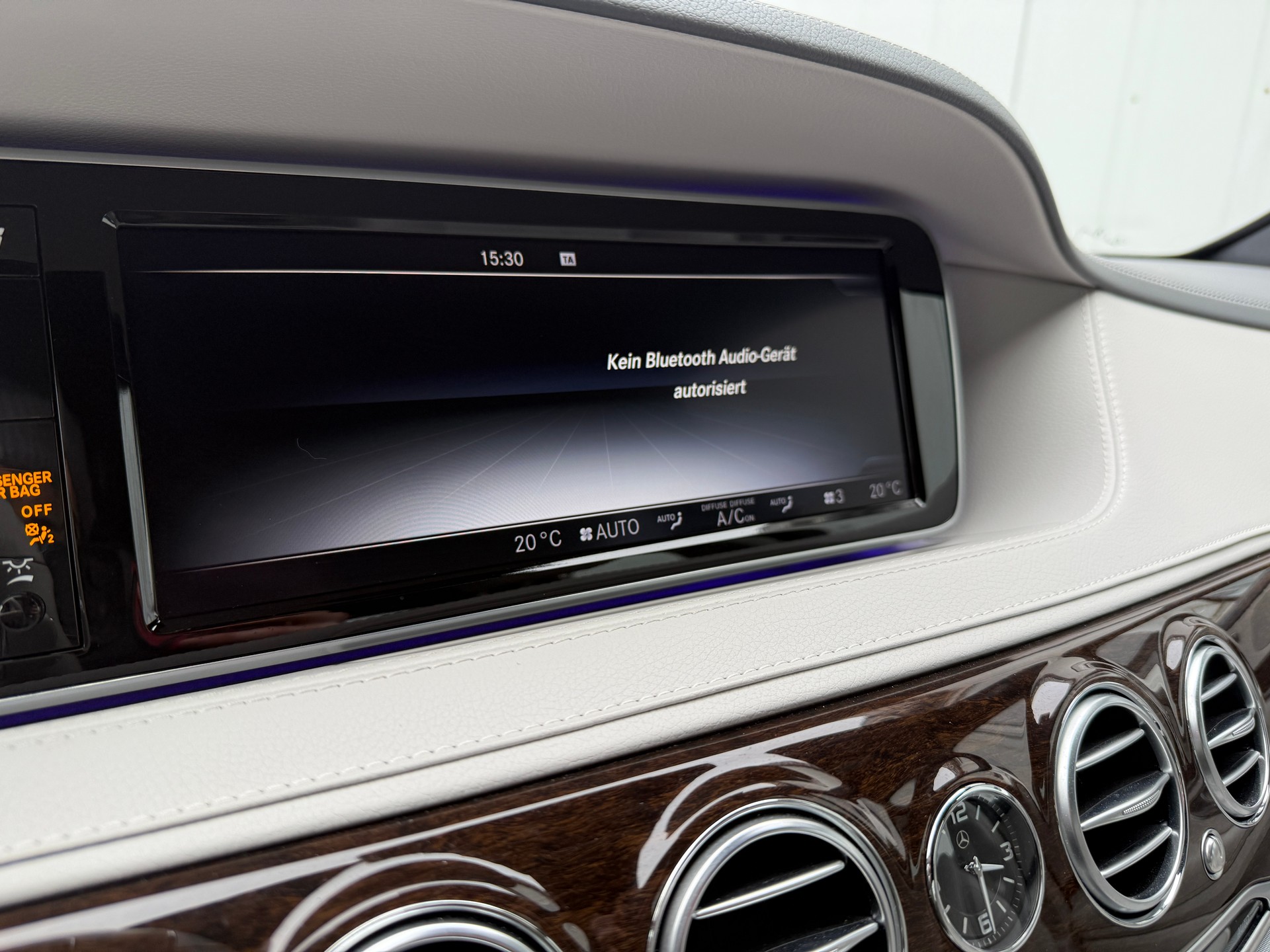 MERCEDES-BENZ S 500 4Matic 7G-Tronic-image-22