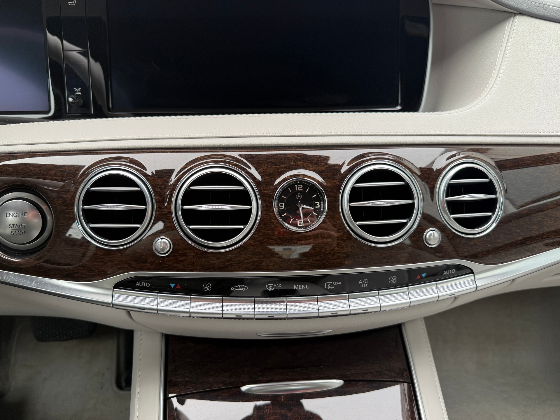 MERCEDES-BENZ S 500 4Matic 7G-Tronic-image-28