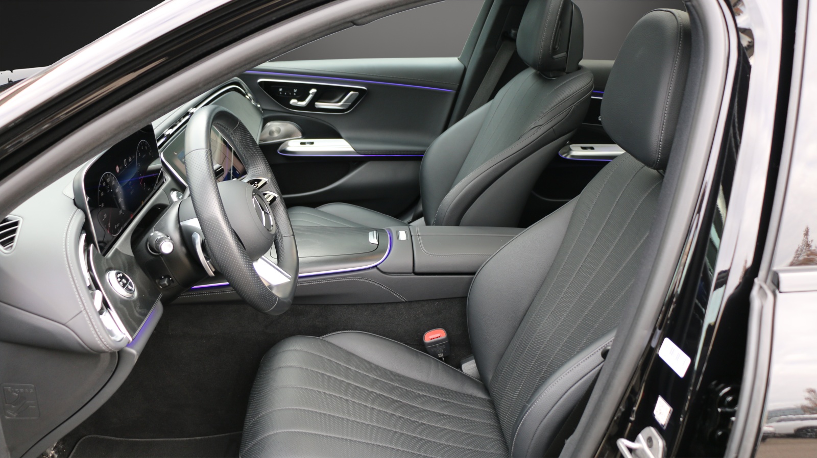 MERCEDES-BENZ E 200 4Matic T 9G-Tronic-image-10
