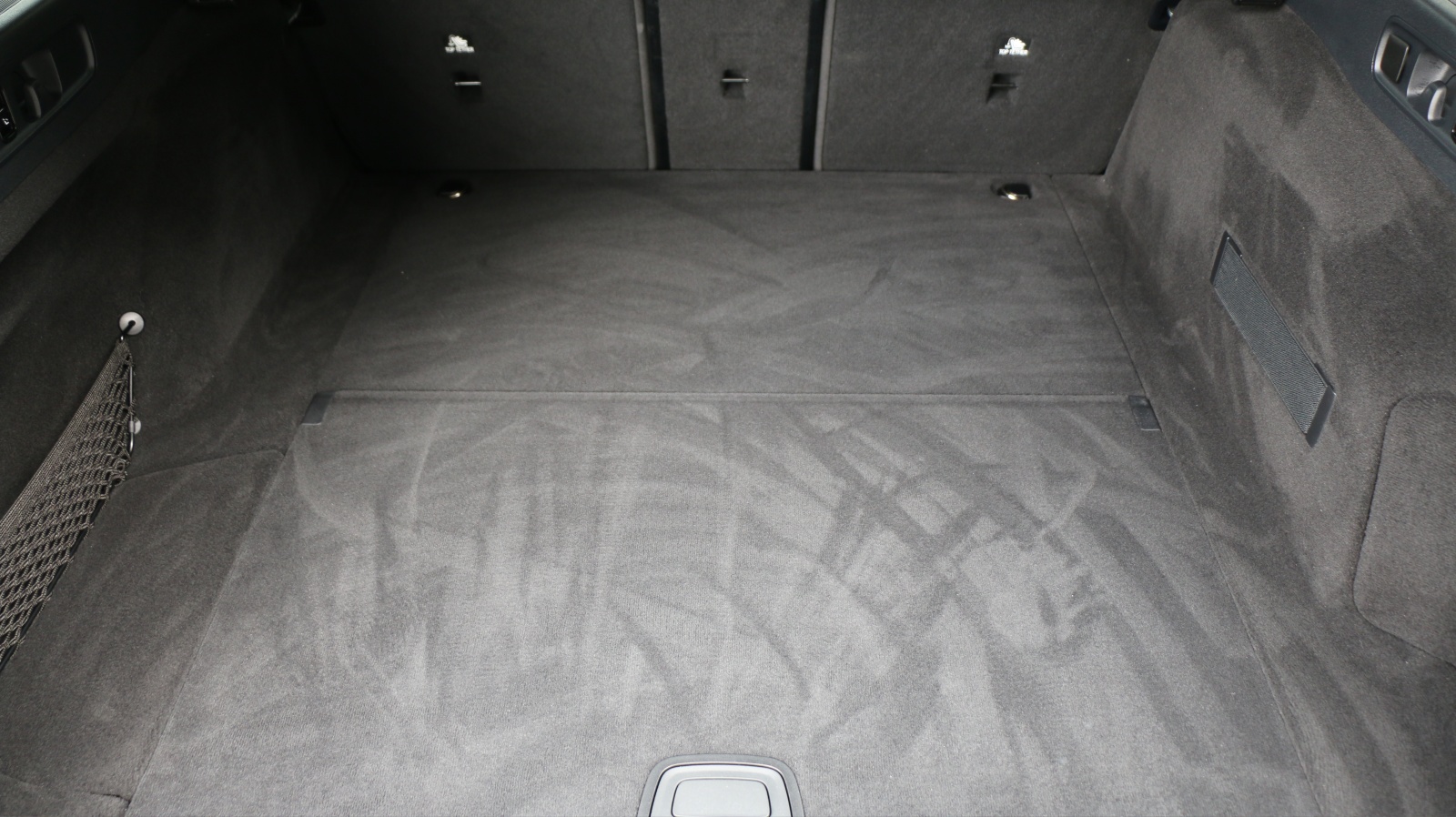 MERCEDES-BENZ E 200 4Matic T 9G-Tronic-image-13