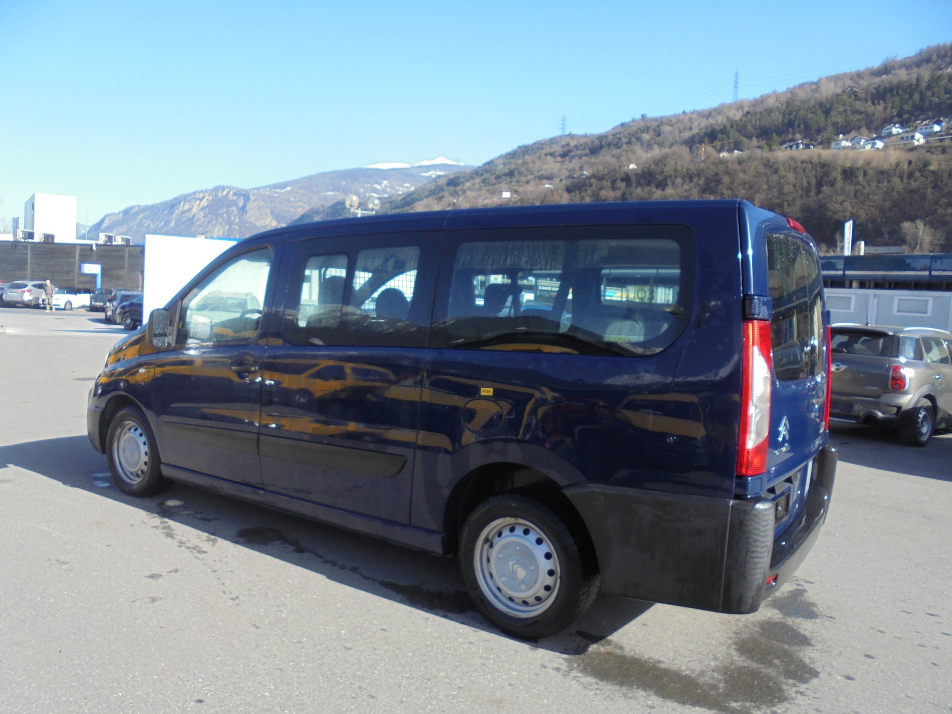 CITROEN Jumpy 2.0 HDi L2H1 Attraction-image-5
