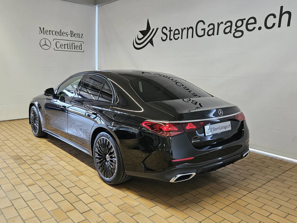 MERCEDES-BENZ E 220 d 4Matic AMG Line Limousine-showroom-element-2