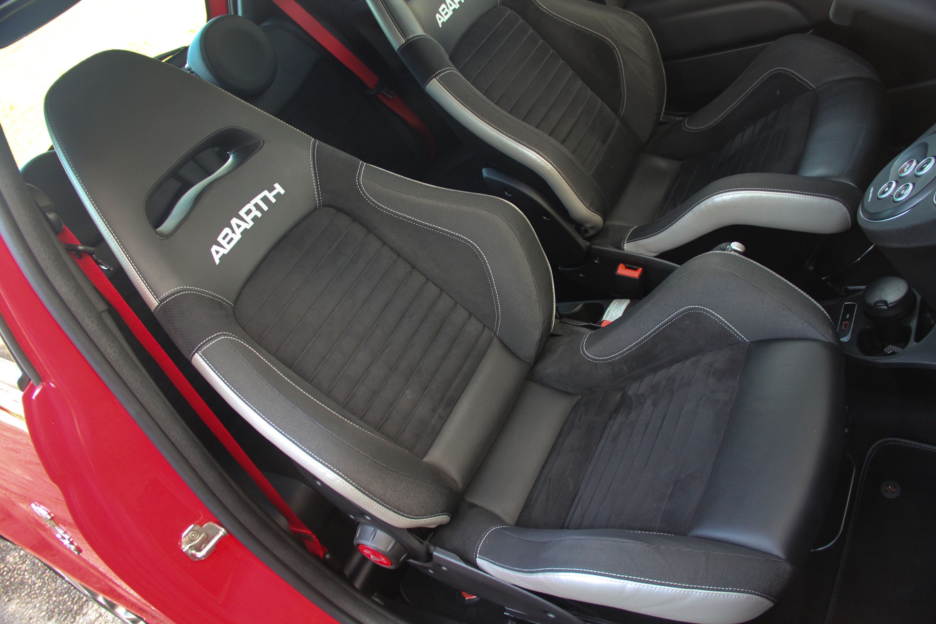 FIAT 595 1.4 16V Turbo Abarth Comp 110° Anniv. Duologic 🇮🇹 ⭐⭐⭐⭐⭐-image-10