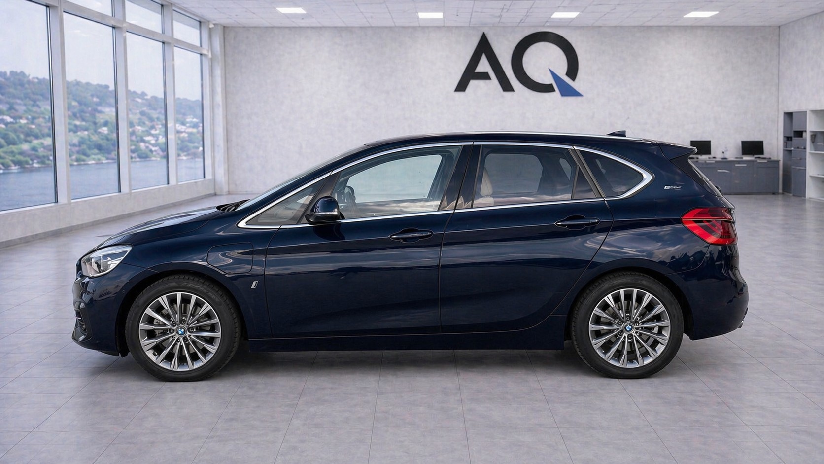 BMW 225xe iPerformance Active Tourer Steptronic Luxury Line-image-4