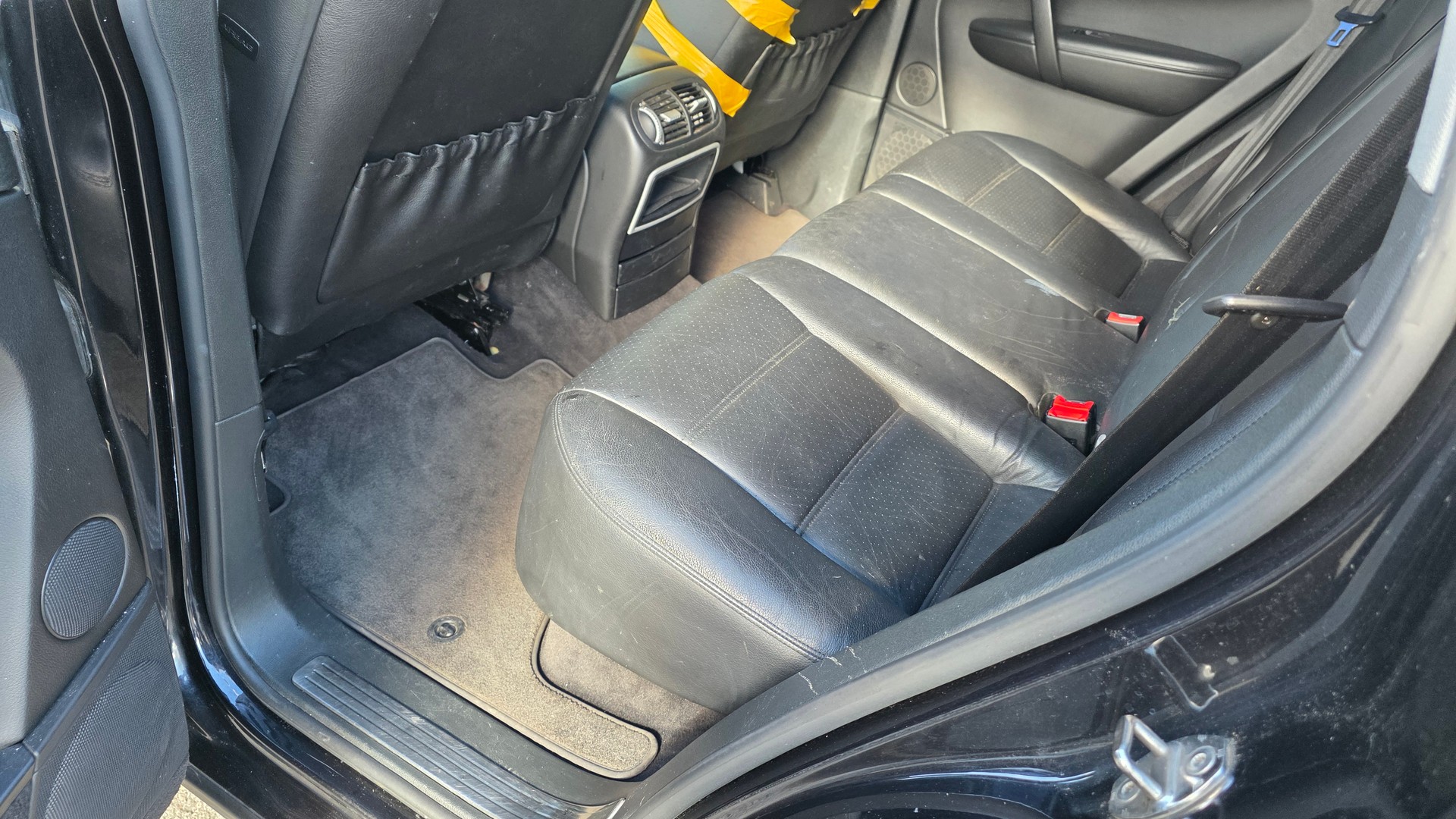 PORSCHE Cayenne S-image-10