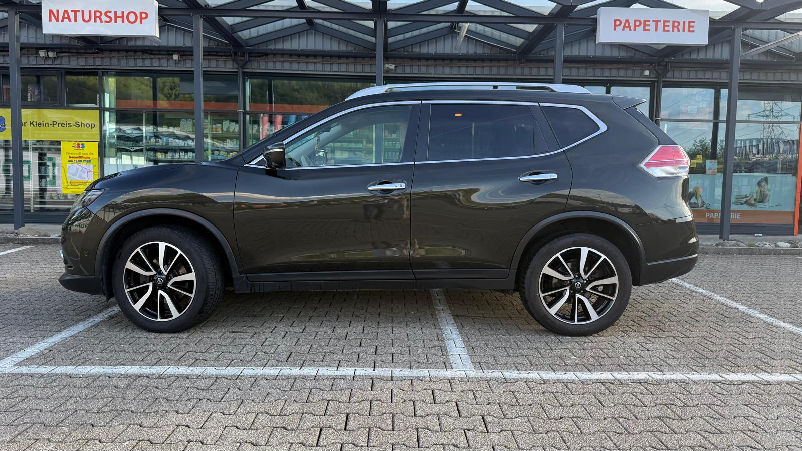 NISSAN X-Trail 2.0 dCi Swiss Ed. Xtronic CVT ALL-MODE 4x4-image-3