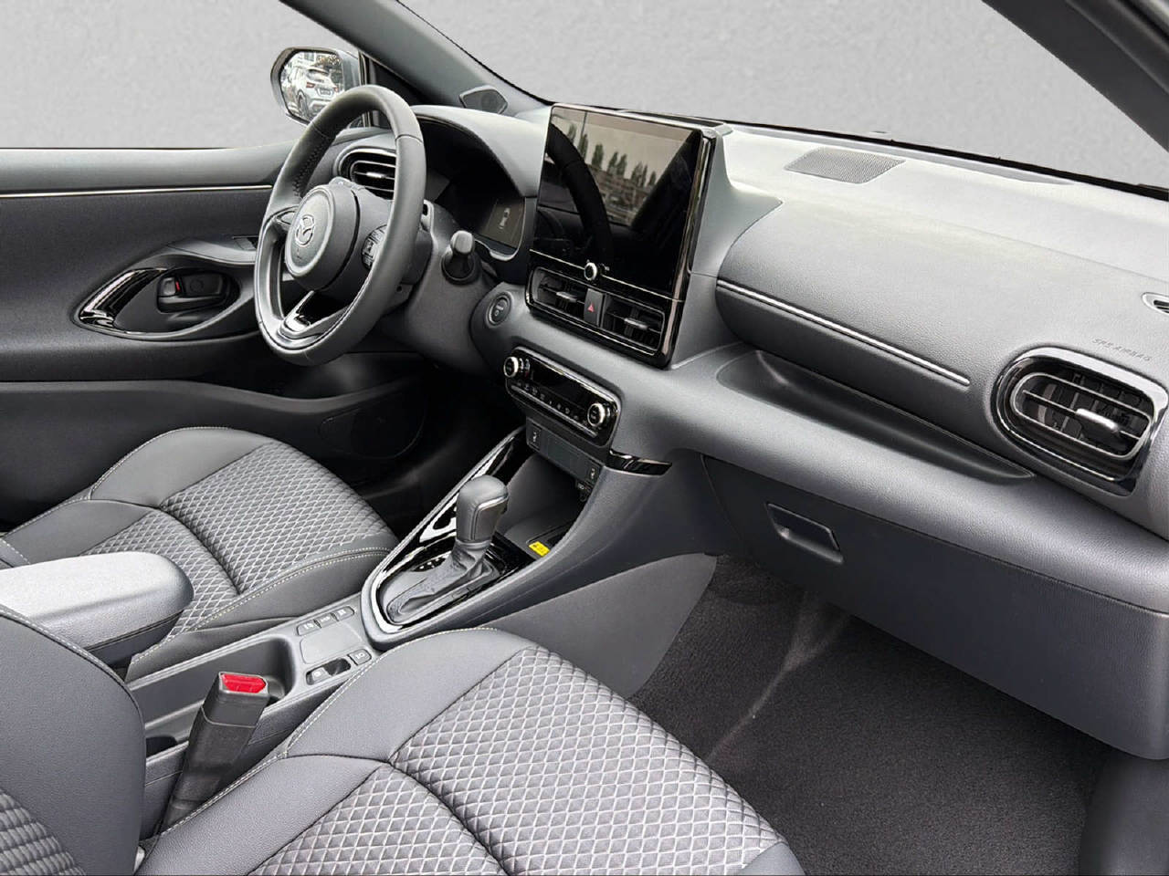 MAZDA 2 1.5 Hybrid Homura Plus-image-5