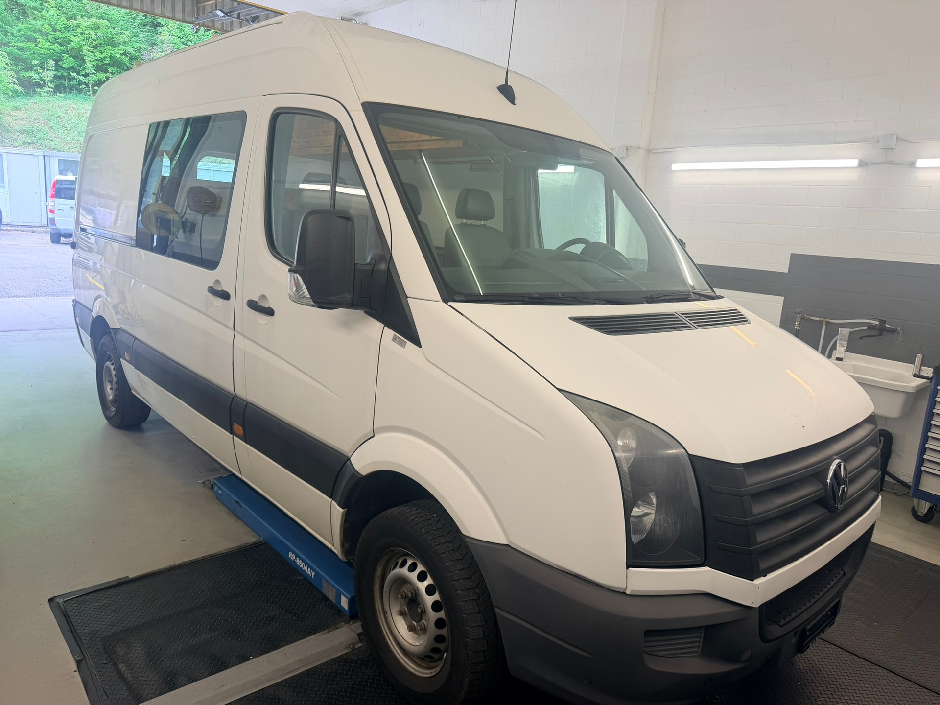 VW Crafter 35L 2.0 TDI CR-showroom-element-3