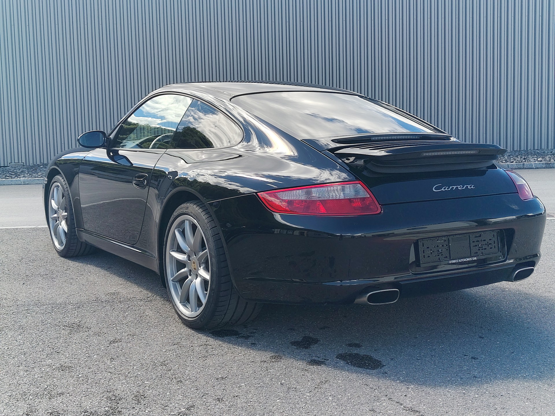 PORSCHE 911 Carrera-showroom-element-2