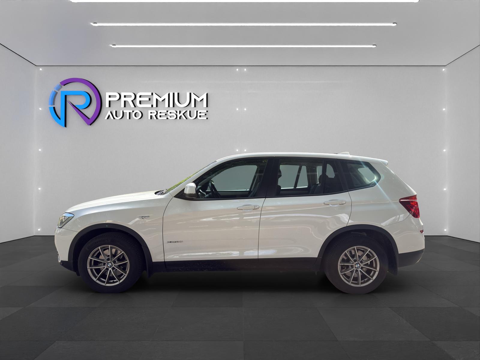BMW X3 xDrive 20i Steptronic-showroom-element-2