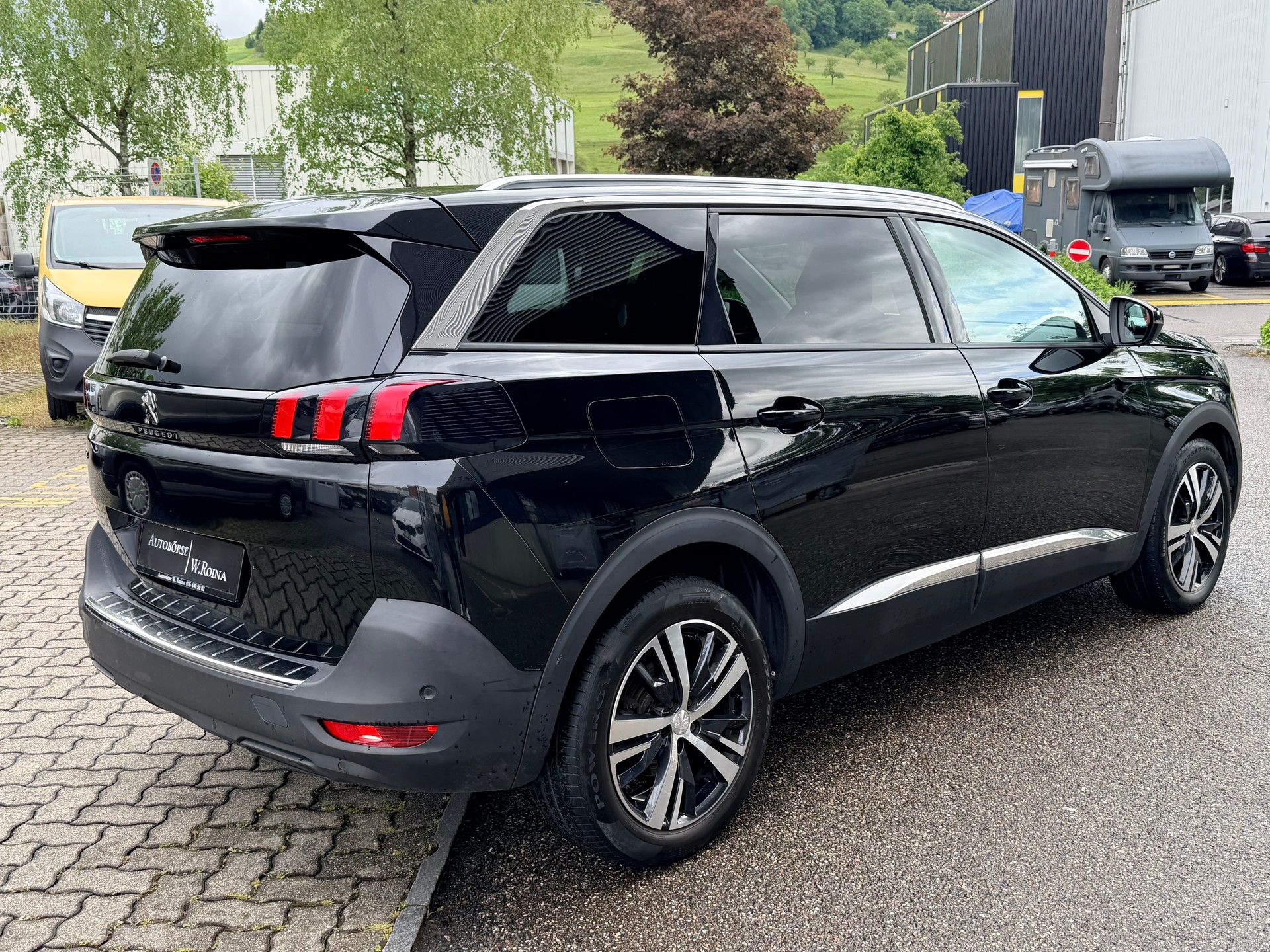 PEUGEOT 5008 1.6 BlueHDi Allure ETA-showroom-element-2