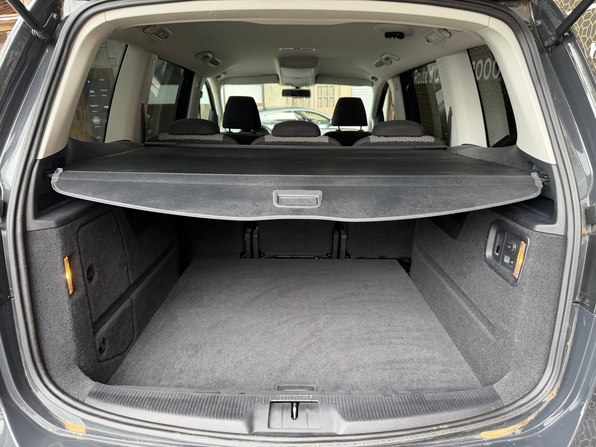 VW Sharan 1.4 TSI BlueMotion Technology Trendline DSG-image-7