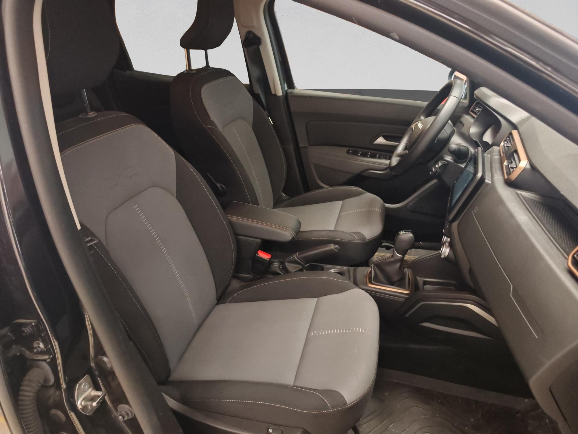 DACIA Duster TCe 150 Extreme EDC 4x2-image-14