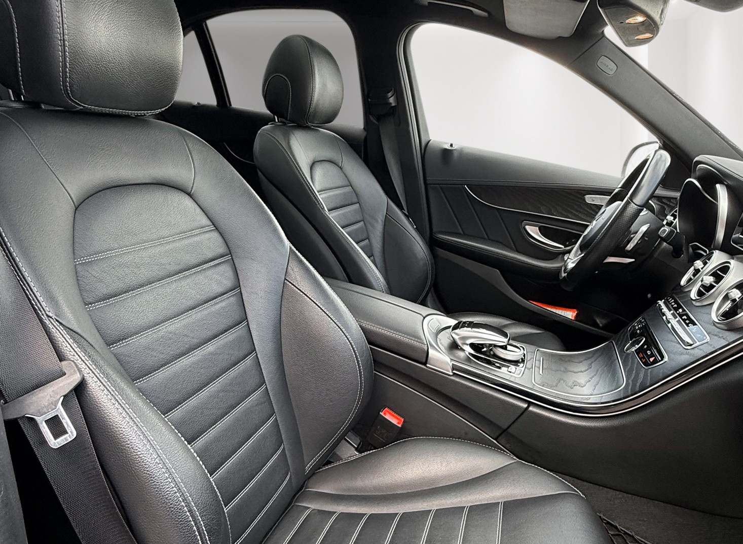 MERCEDES-BENZ C 200 AMG Line 4Matic 9G-Tronic inkl. Garantie-image-15