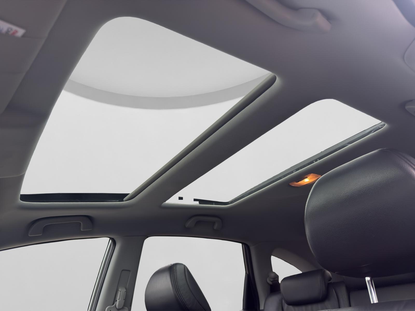 HONDA CR-V 2.0 4WD Elegance-image-15